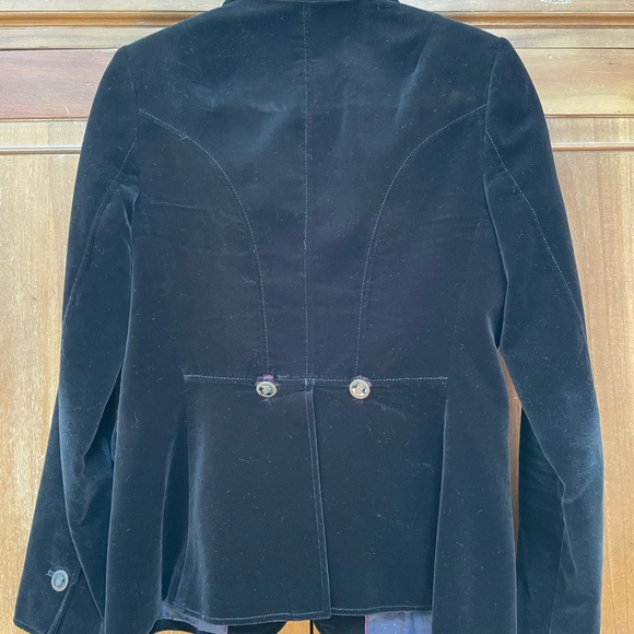Banana Republic Velvet Blazer - Picture 3 of 8